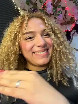 Esperanza_Gomez1 live cam preview