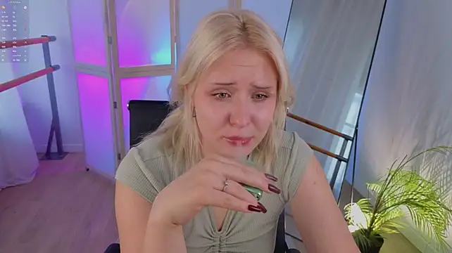 _Wow_Molly_
