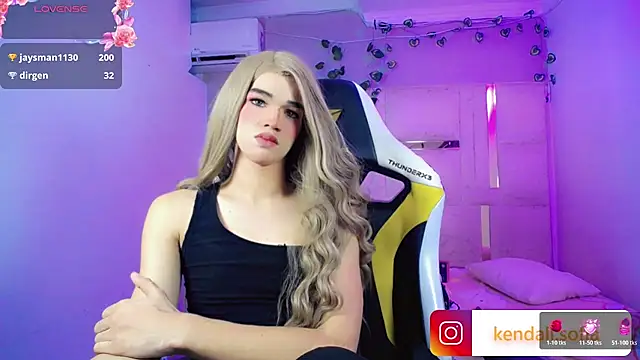 Sophiaa_doll_