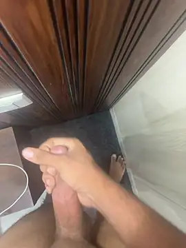 PUNJABI BOY（urharrybabe）