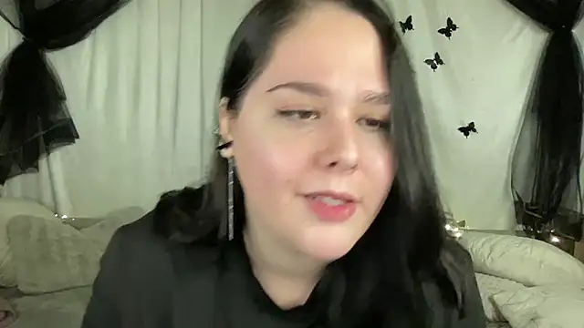 IvyLebelly live cam preview