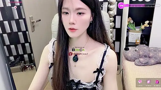 Yueyue-MM live sex cam