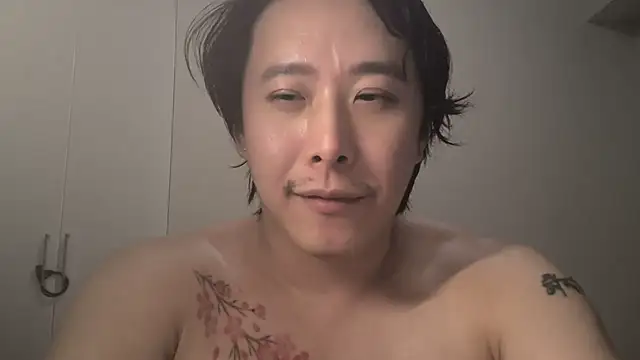 straightsakura webcam