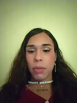 pretty_ariiel webcam