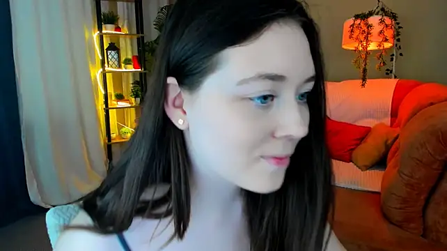 AlluringLookk live cam on StripChat