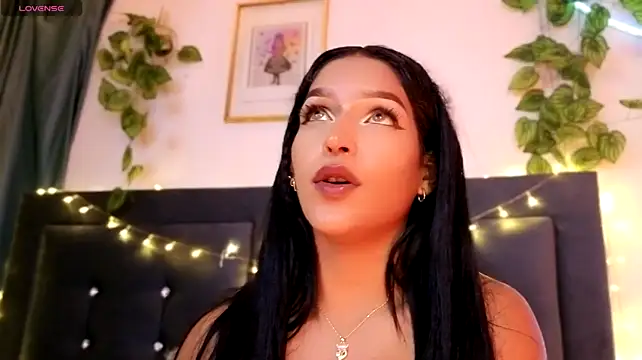 Alisse_Storm webcam