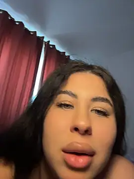 DaianaKimberly live cam preview