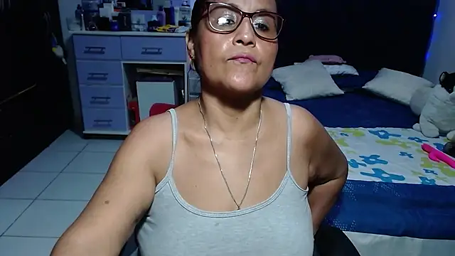 pervert_mommy_