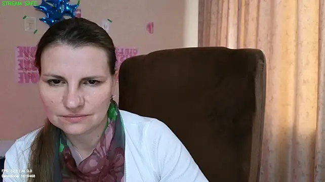 Mirabelle_Velvet