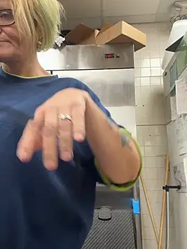 lindzybella