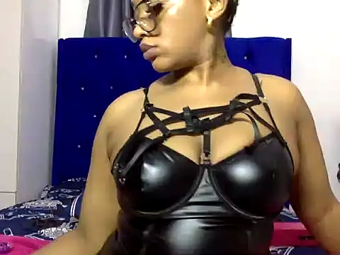 Live webcam show with BOOTY_BANGERxxx - Interactive Lovense toys available