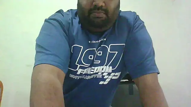 FatCockBoySL live cam on StripChat