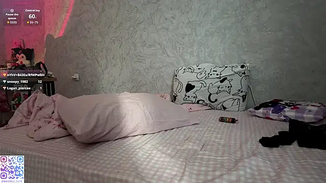 meowli_cute live cam on StripChat