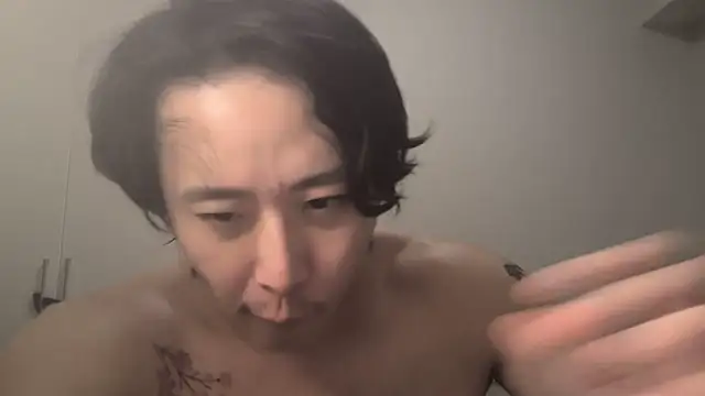 straightsakura live cam on StripChat