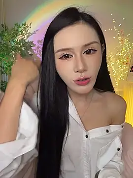 yiran66218 live sex cam