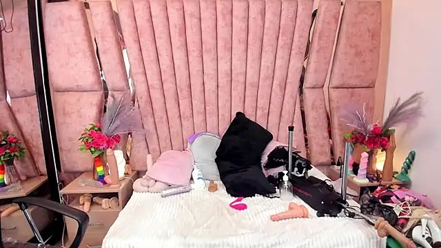 HornySkinny26