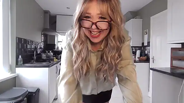 MissHoneyPenny