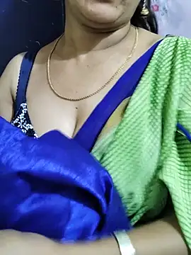 Raashi_Kannada_Telugu