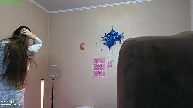 Mirabelle_Velvet