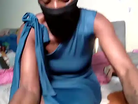 HornyCammy30
