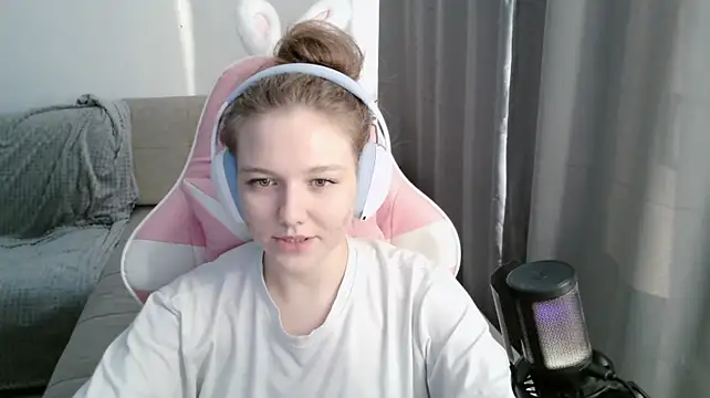 HelenMo0n