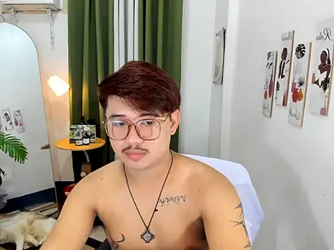GabinJuicyHugeCock