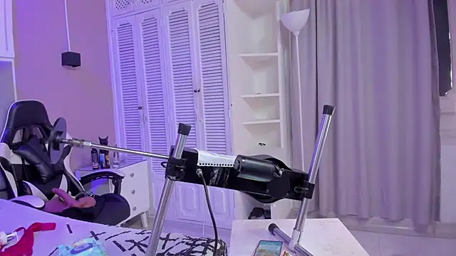 chantall1375 live cam preview