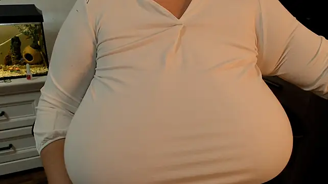 SilkQueenn live cam preview