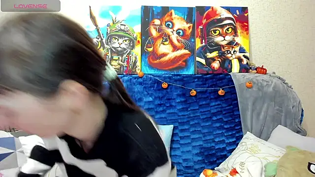 TayanaJons