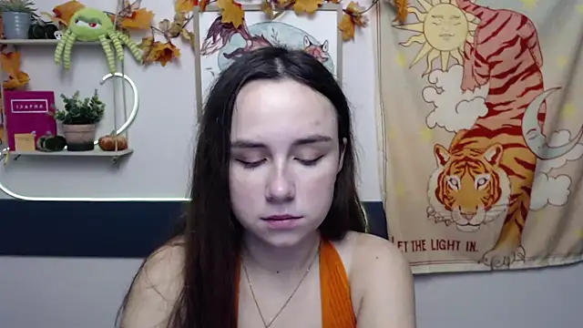 VeryVeryVeryShy_ live cam on StripChat