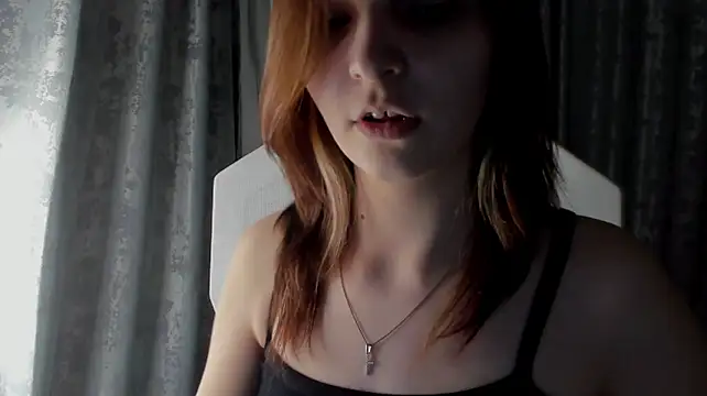 AudreyyKim live cam on StripChat