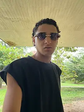 Maximo_Juli