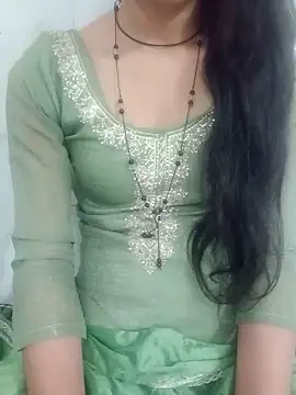 Hot_Riya_999