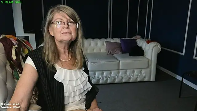 Pippa_Pebble live cam preview