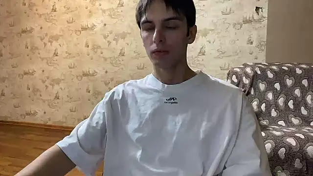 joshnovaqwx on Stripchat