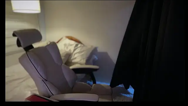 web cam chat  XXXKittyTingles