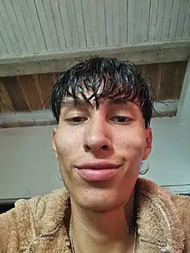 daniel_X18X live sex cam