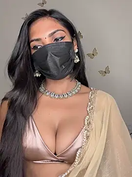 Lovely_Babiee live cam on StripChat