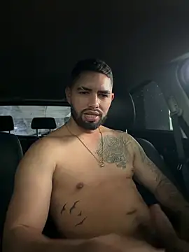 matteosantos live sex cam