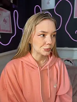 MilaMoone