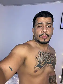 DeimonOficial live cam on StripChat
