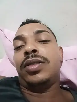 casalbiaejohn live cam on StripChat