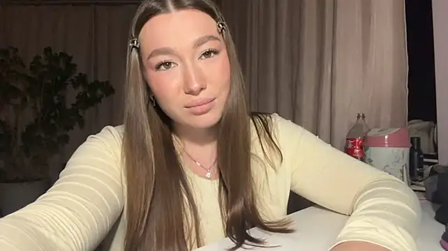 WrongRoyal live cam on StripChat