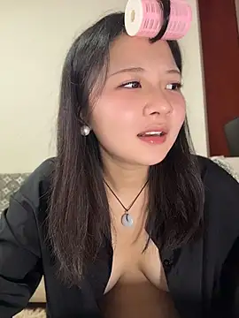 lht2019 live cam on StripChat