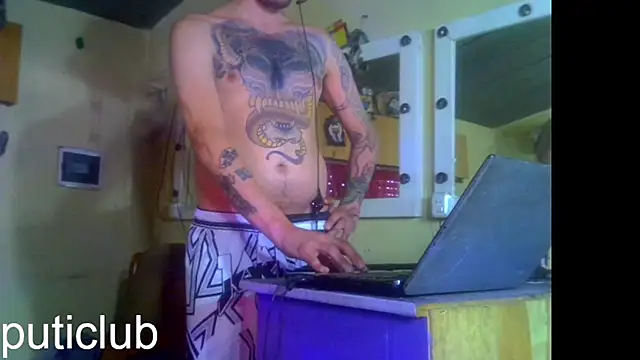 puticlub1234 live cam on StripChat