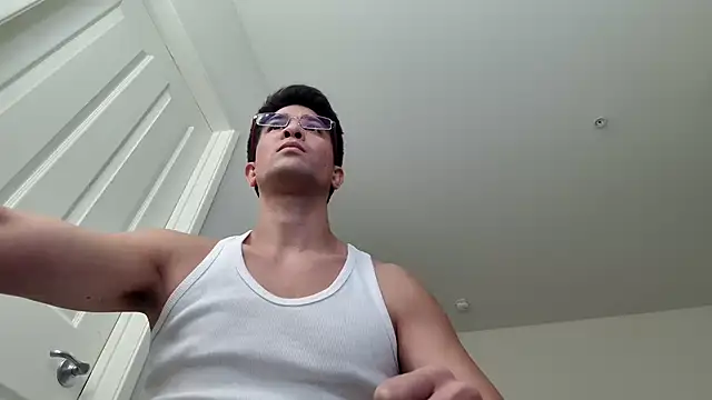 SebastianReiss live cam on StripChat