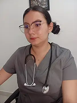 mia_nala