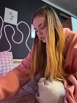 MilaMoone