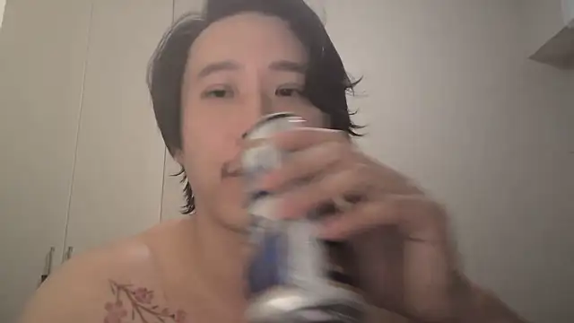 straightsakura · फ़ोटो 1