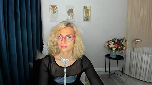 MuseOfStage live cam preview